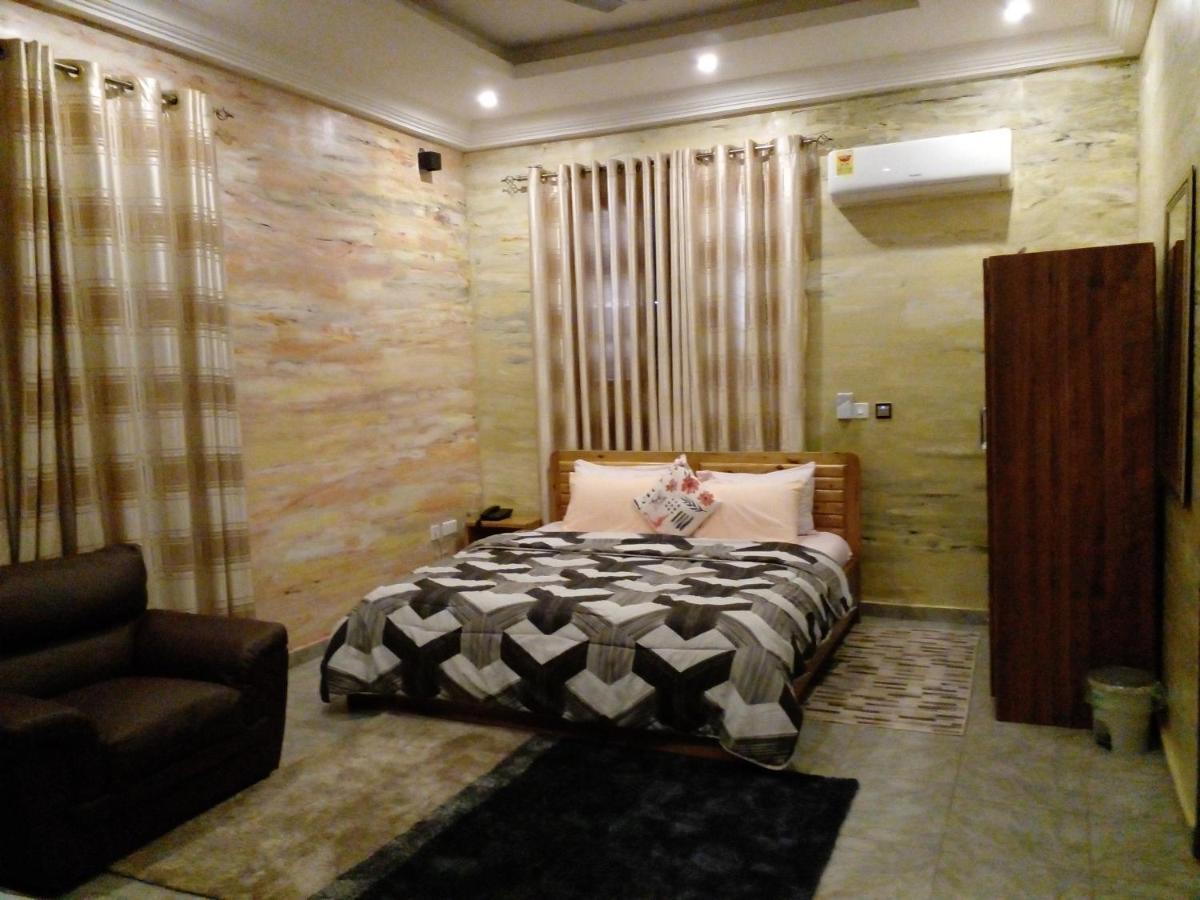 Bays Boutique Apartment Акра Екстериор снимка