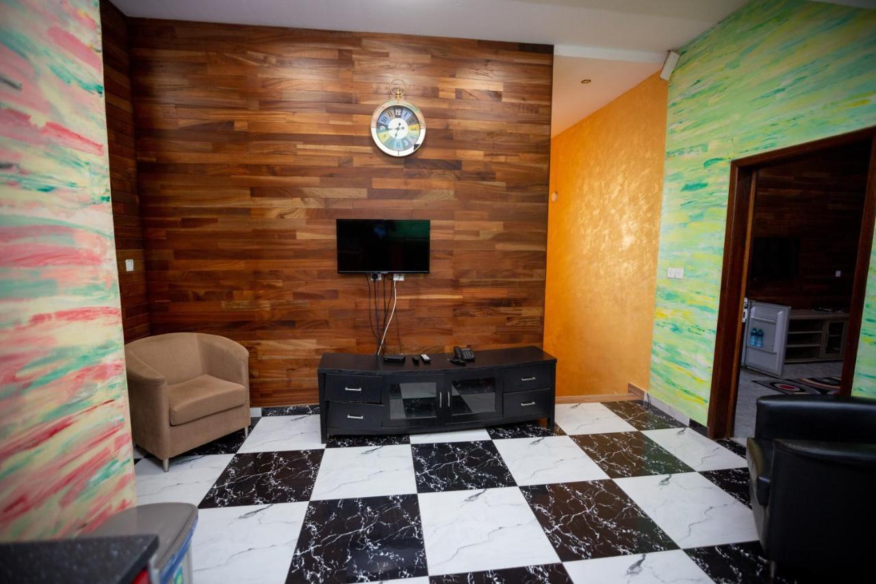 Bays Boutique Apartment Акра Екстериор снимка
